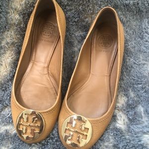 Tory Burch tan flats
